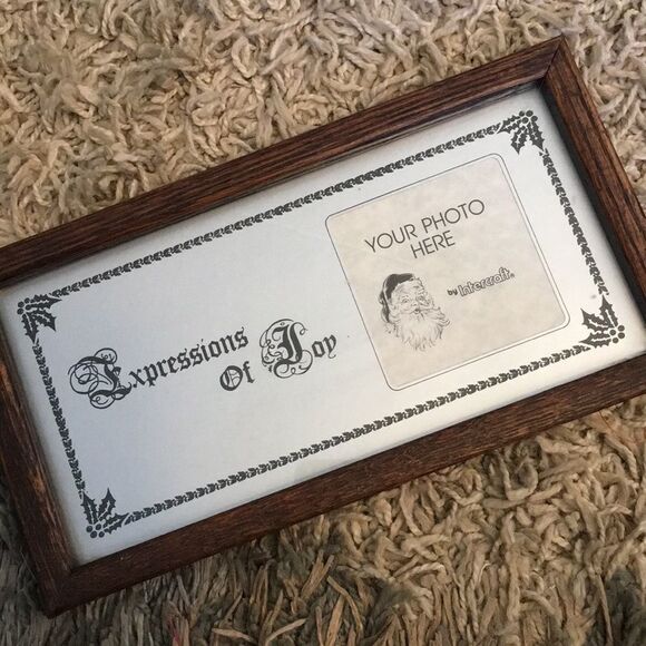 New VTG Christmas Frame Holds 3”X3” Photo - Picture 1 of 7